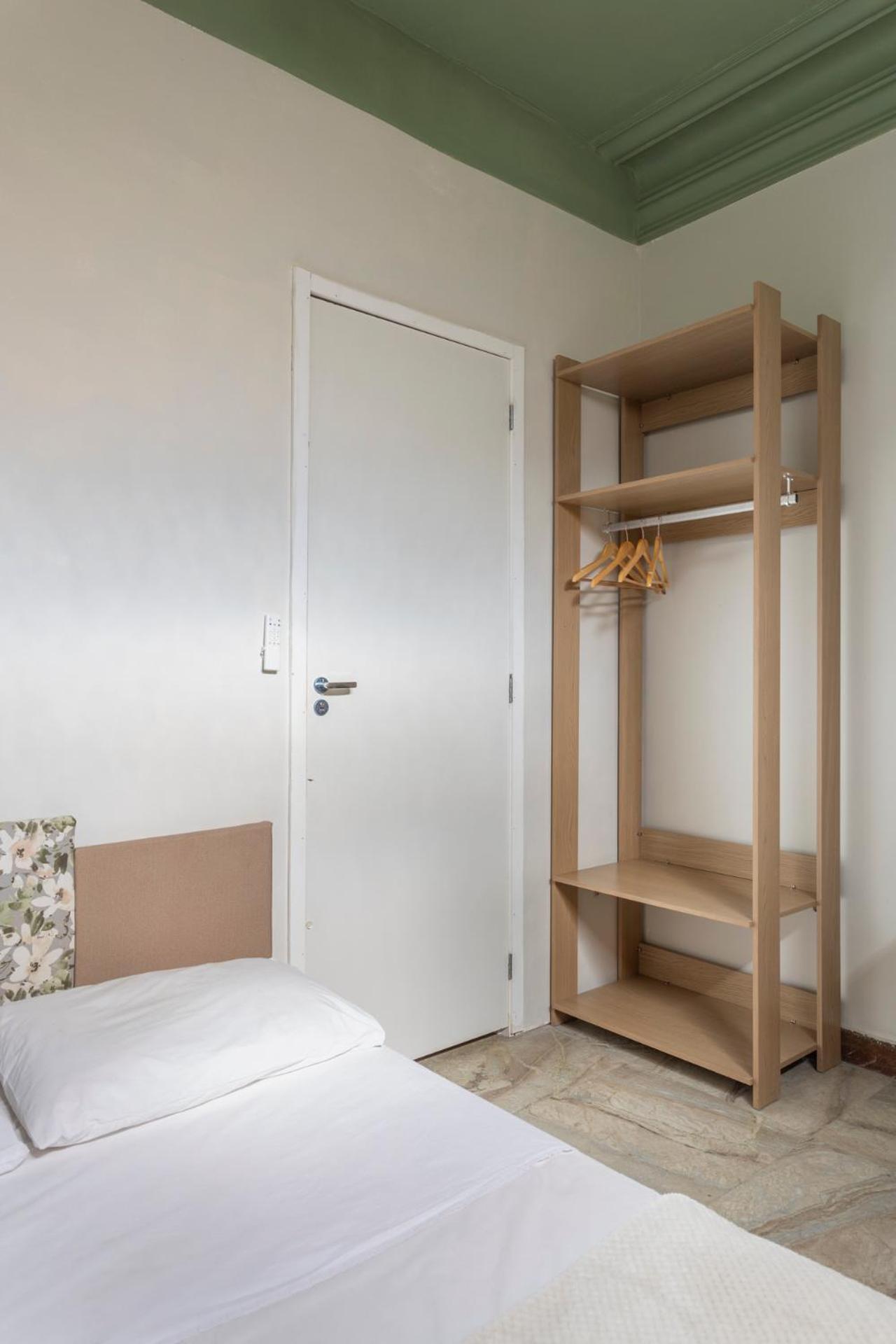 Chez Zany Boutique - Copacabana Asrama